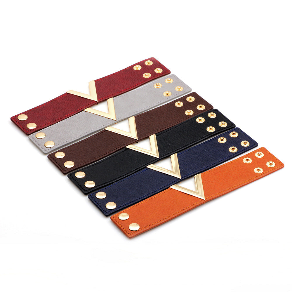 Wholesale Women' s Baita Donkey Home PU Leather Bracelet